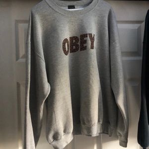 Obey Pullover